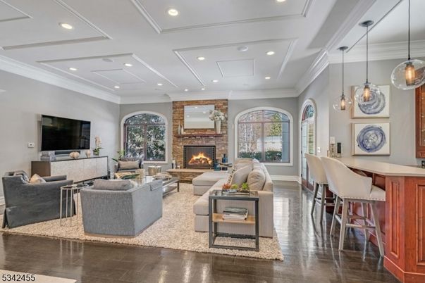 Fireplace, Interior, Living room, Pendant Lights, Recessed Lighting