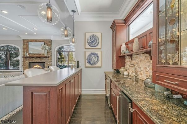 Fireplace, Interior, Kitchen, Pendant Lights, Recessed Lighting, Wood Texture Flooring