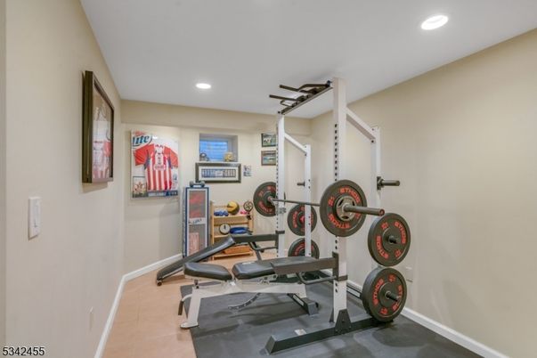 Fitness Equipment, Interior, Recessed Lighting