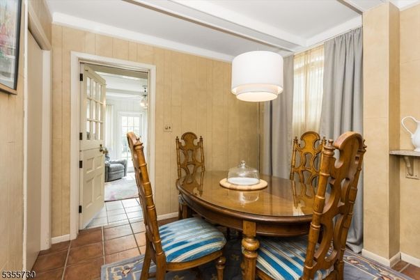 Dining room, Interior