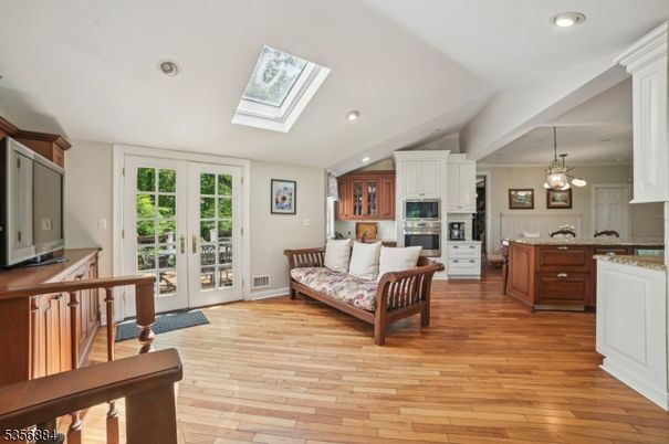 Interior, Kitchen, Living room, Pendant Lights, Recessed Lighting, Stainless Steel Appliances, Wood Texture Flooring
