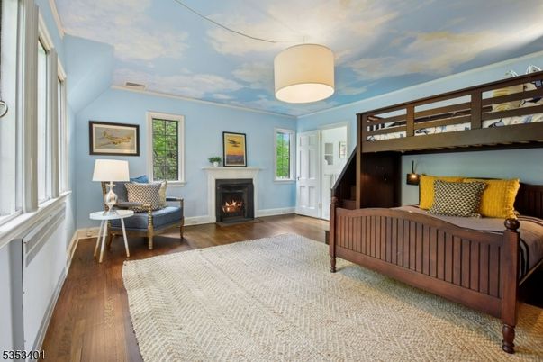 Bedroom, Fireplace, Interior, Wood Texture Flooring