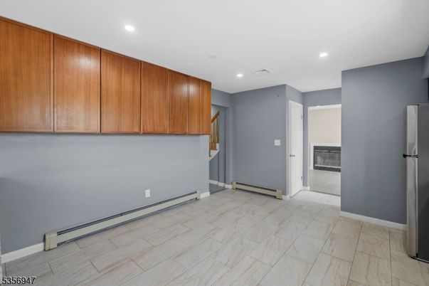 Empty room, Interior, Kitchen, Recessed Lighting