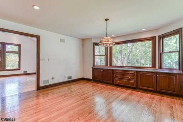 Empty room, Interior, Pendant Lights, Recessed Lighting, Wood Texture Flooring