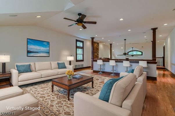 Interior, Living room, Pendant Lights, Recessed Lighting, Wood Texture Flooring