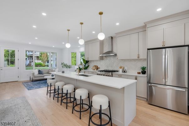 Interior, Kitchen, Living room, Pendant Lights, Recessed Lighting, Stainless Steel Appliances, Wood Texture Flooring