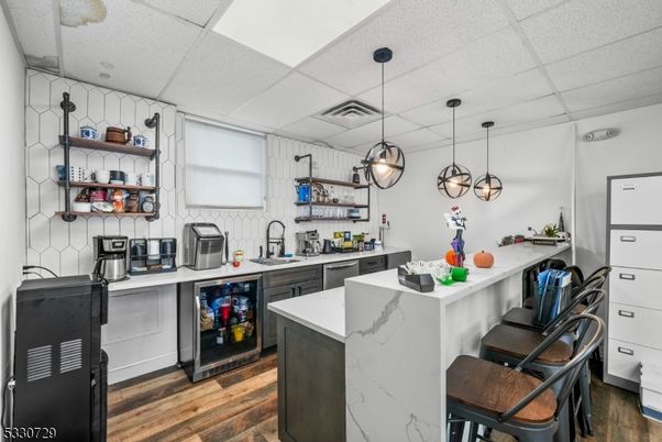 Interior, Kitchen, Pendant Lights, Wood Texture Flooring