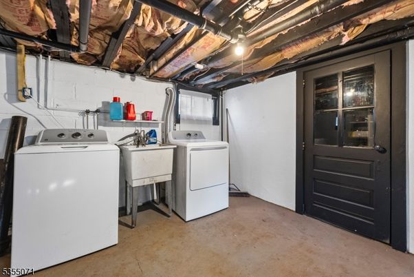 Interior, Washer