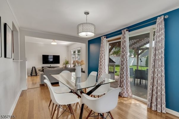 Dining room, Interior, Wood Texture Flooring