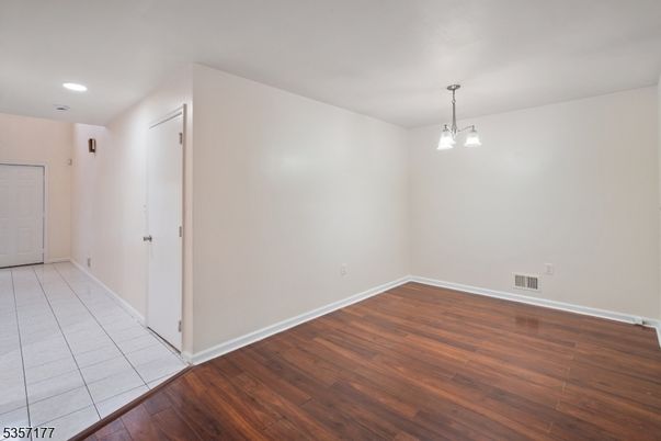 Empty room, Interior, Pendant Lights, Recessed Lighting, Wood Texture Flooring