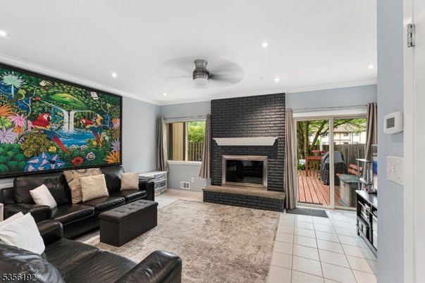Fireplace, Interior, Living room, Recessed Lighting
