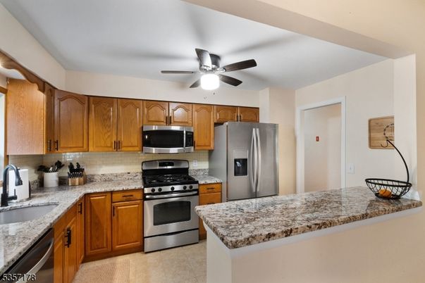 Interior, Kitchen, Stainless Steel Appliances