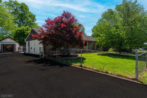 Backyard, Detached Garage, Exterior