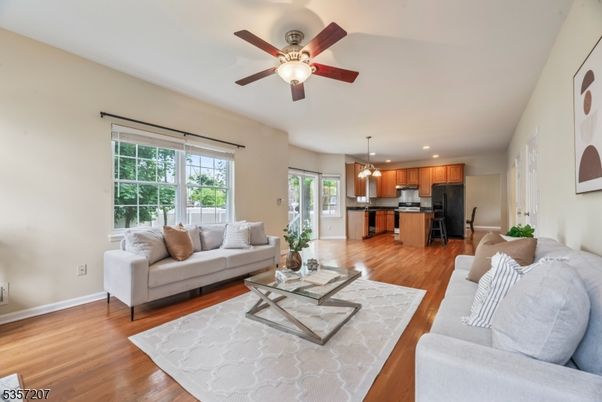 Interior, Kitchen, Living room, Pendant Lights, Recessed Lighting, Stainless Steel Appliances, Wood Texture Flooring