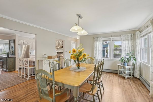 Dining room, Interior, Kitchen, Pendant Lights, Wood Texture Flooring