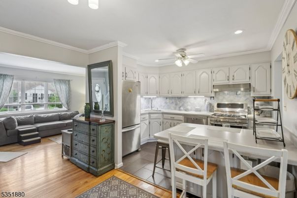 Interior, Kitchen, Living room, Recessed Lighting, Stainless Steel Appliances, Wood Texture Flooring