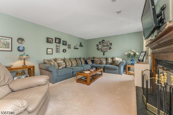Fireplace, Interior, Living room