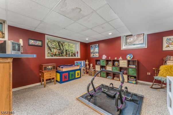 Fitness Equipment, Interior, Recessed Lighting