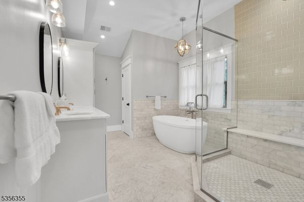 Bathroom, Dual Sink Vanities, Free Standing Baths, Glass Shower, Interior, Pendant Lights, Recessed Lighting