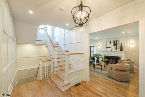 Fireplace, Interior, Living room, Pendant Lights, Recessed Lighting, Wood Texture Flooring