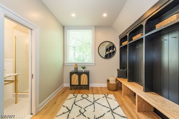 Interior, Recessed Lighting, Walk-in Closets, Wood Texture Flooring