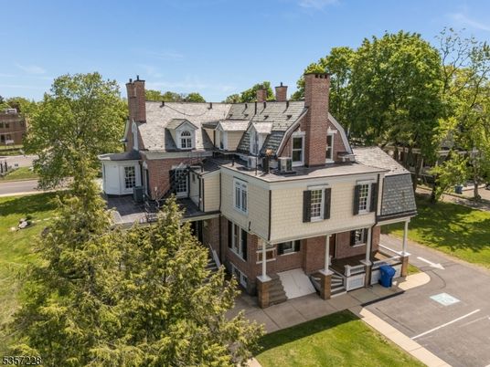 Exterior, Facade, Brick Facade, Queen Anne Victorian