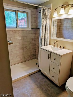Bathroom, Interior, Stone Walls