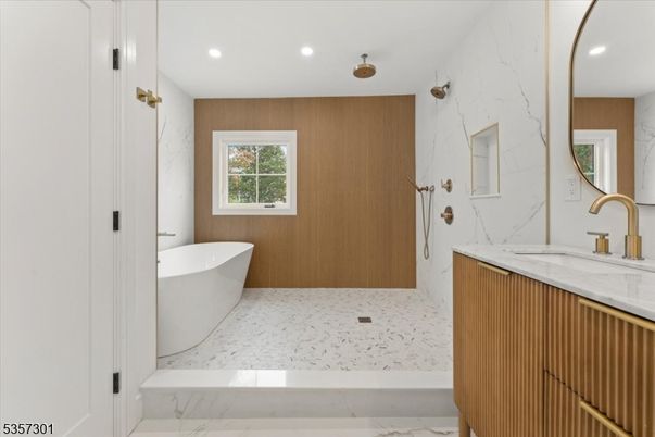Bathroom, Free Standing Baths, Interior, Marble, Marble Walls, Recessed Lighting