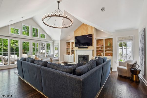 Fireplace, Interior, Living room, Pendant Lights, Recessed Lighting, Wood Texture Flooring