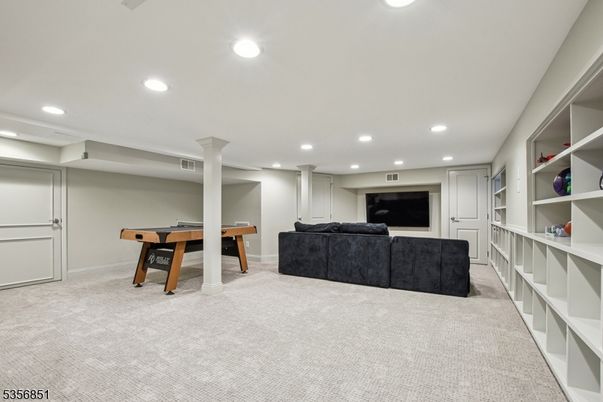 Game Room, Interior, Living room, Recessed Lighting