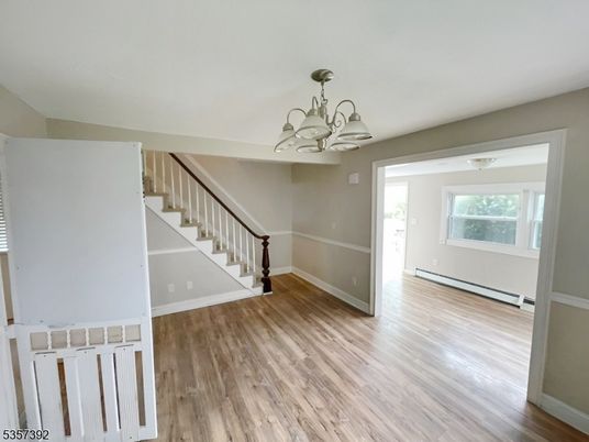 Chandelier, Empty room, Interior, Wood Texture Flooring