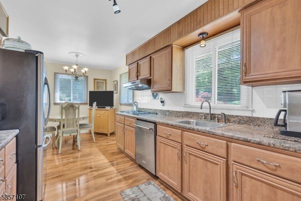 Chandelier, Dining room, Interior, Kitchen, Wood Texture Flooring