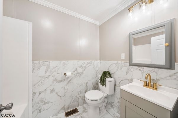 Bathroom, Interior, Marble, Marble Walls