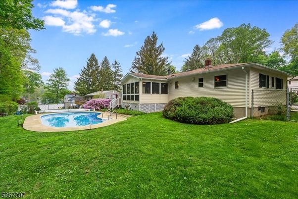 Backyard, Exterior, Pool