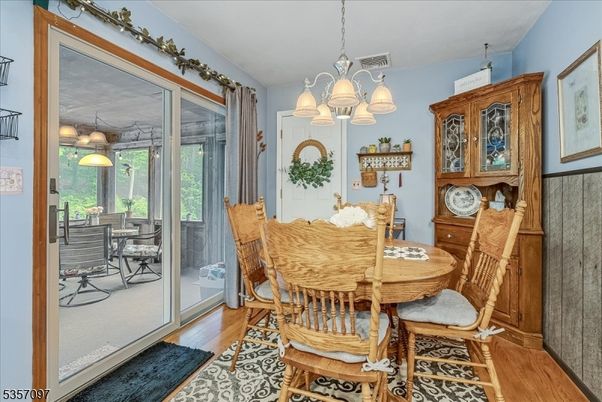 Chandelier, Dining room, Interior, Pendant Lights, Wood Texture Flooring