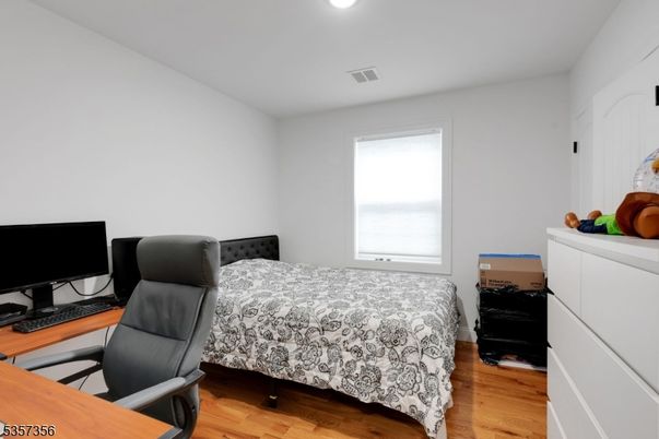 Bedroom, Home Office, Interior, Recessed Lighting, Wood Texture Flooring