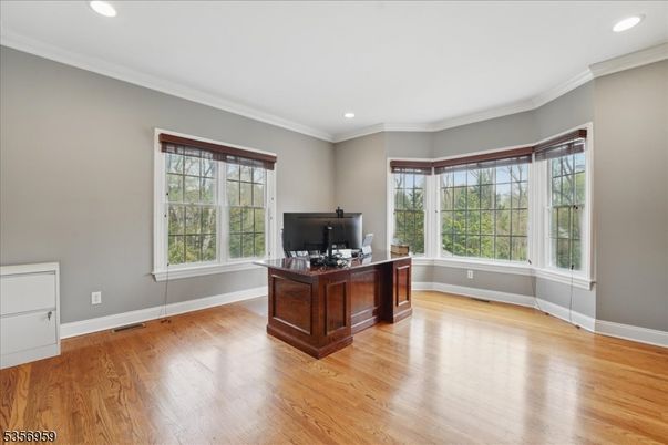 Home Office, Interior, Recessed Lighting, Wood Texture Flooring