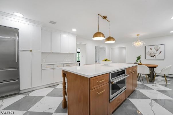 Dining room, Interior, Kitchen, Marble, Pendant Lights, Recessed Lighting, Stainless Steel Appliances
