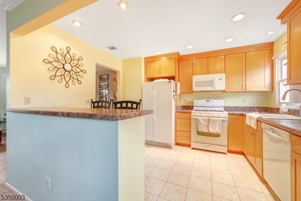 Interior, Kitchen, Recessed Lighting