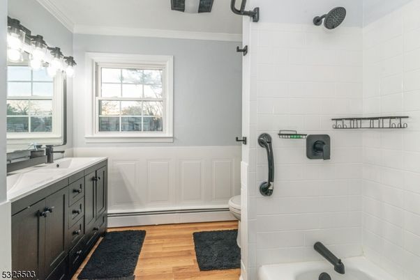 Bathroom, Interior, Wood Texture Flooring