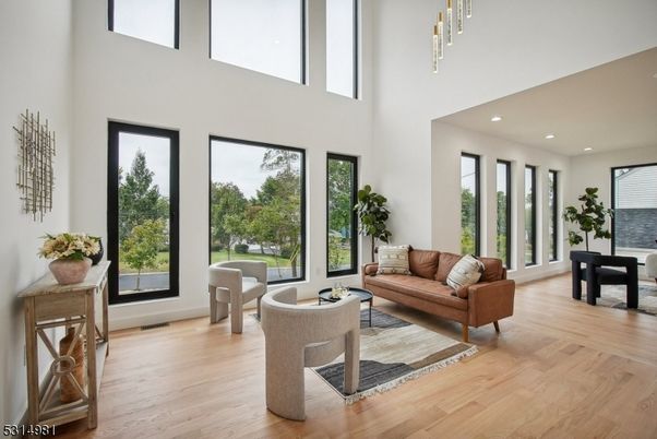 Dining room, Interior, Living room, Pendant Lights, Recessed Lighting, Wood Texture Flooring