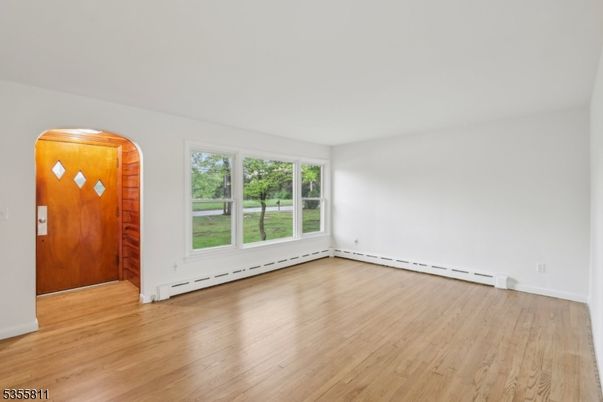 Empty room, Interior, Wood Texture Flooring, Wooden Walls