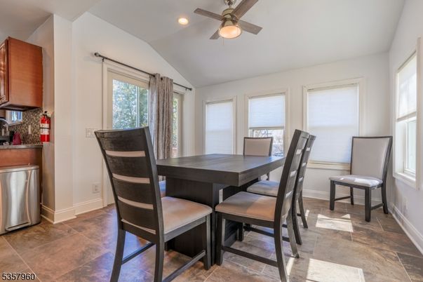 Dining room, Interior, Recessed Lighting