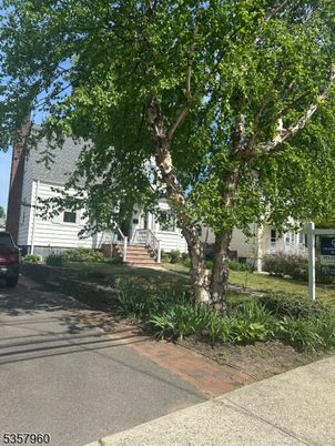 Exterior, Facade, None