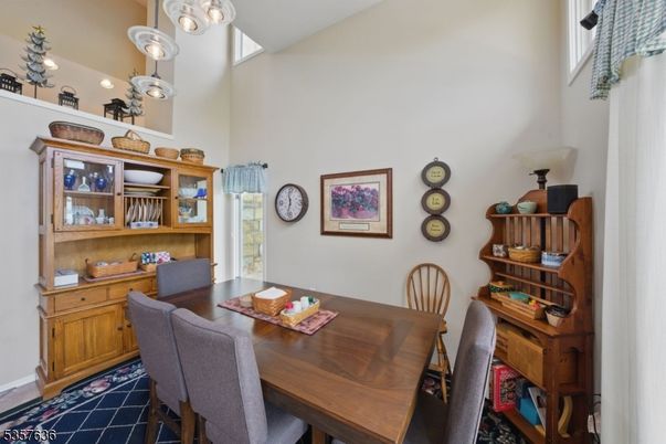 Dining room, Interior