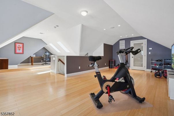 Fitness Equipment, Interior, Recessed Lighting, Wood Texture Flooring