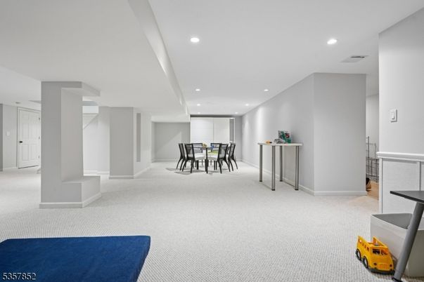 Dining room, Interior, Recessed Lighting