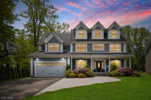 Attached, Exterior, Facade, Farmhouse