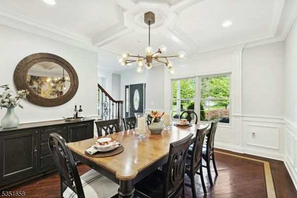 Chandelier, Dining room, Interior, Pendant Lights, Recessed Lighting, Wood Texture Flooring