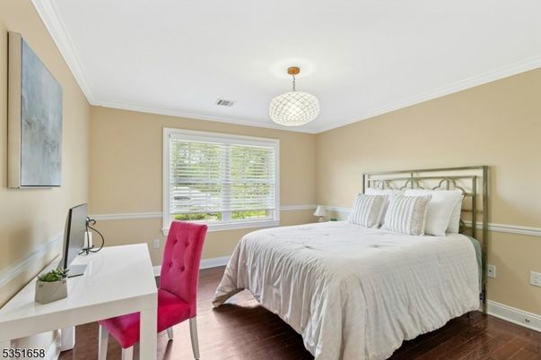 Bedroom, Home Office, Interior, Pendant Lights, Wood Texture Flooring